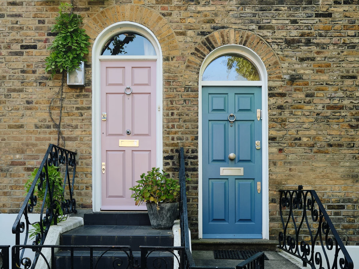 Door Painters in Wokingham by Wokingham Painters, professional service