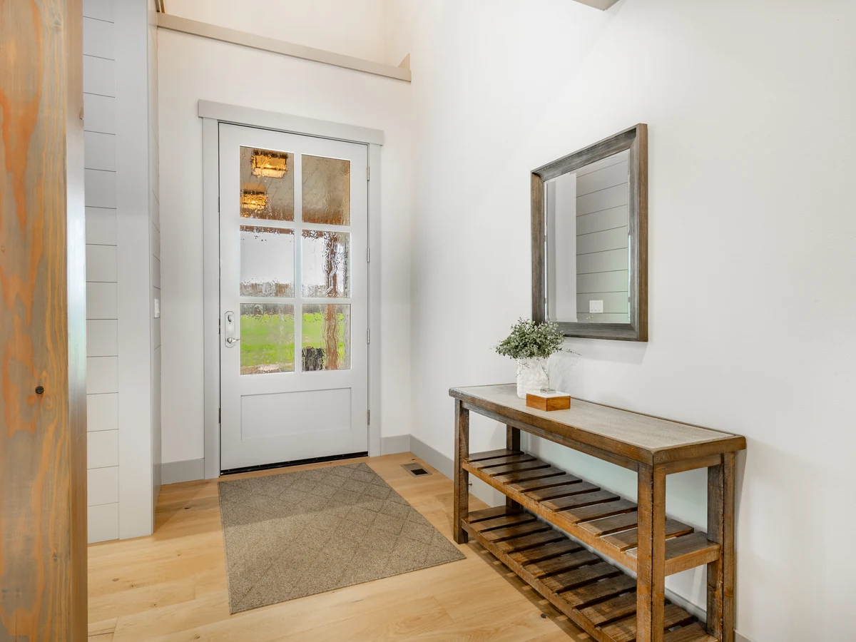 Hallway Painting Costs in Wokingham - Wokingham Painters